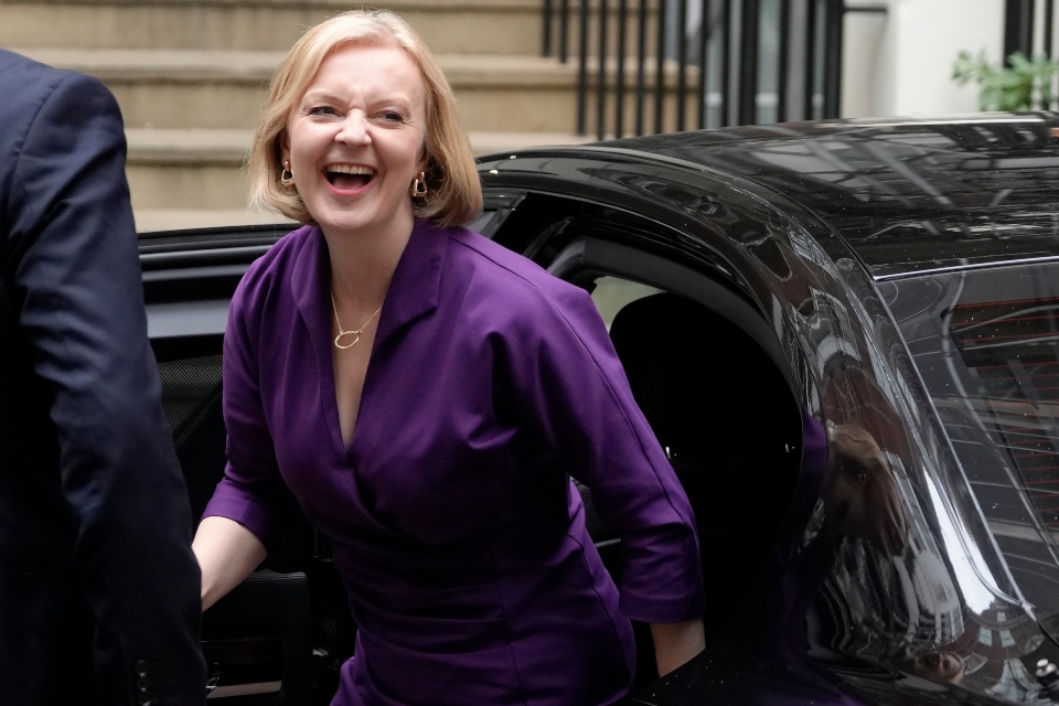 συγγνώμη-τάγκαρα-λάθος-λιζ-τραςελ-562029526