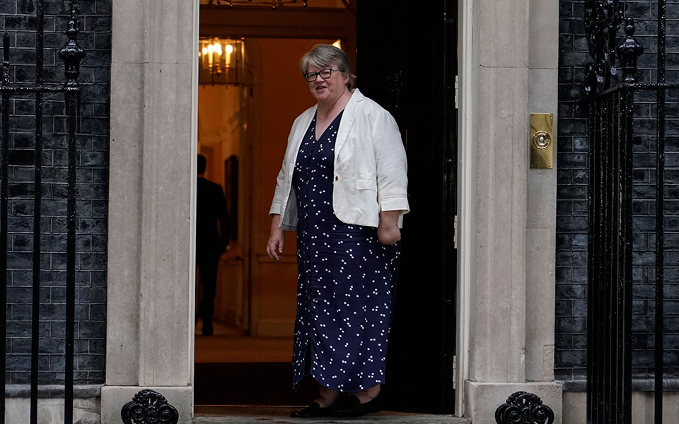 βρετανία-η-τερέζ-κόφι-διορίστηκε-αντι-562030315