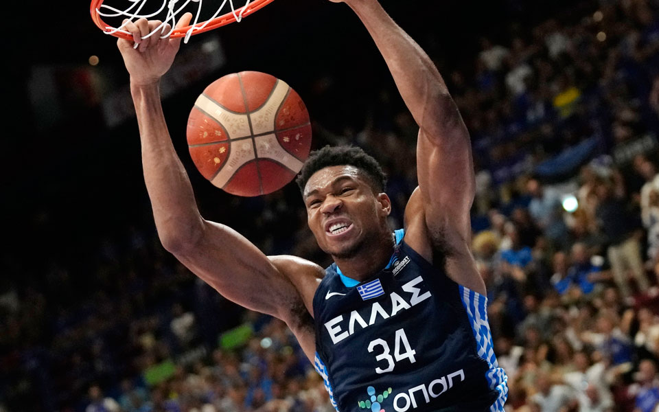 το-τραγούδι-του-τζακ-μπλακ-για-τον-γιάν-562056484