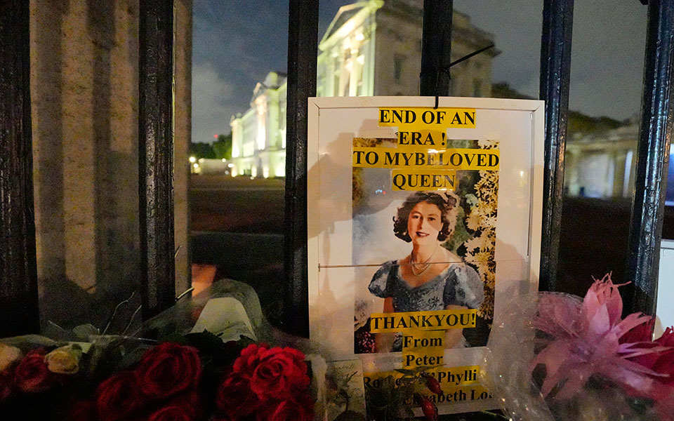 βασίλισσα-ελισάβετ-στις-19-σεπτεμβρίου-562038559