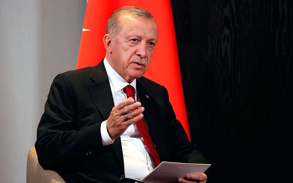 επιμένει-σε-υψηλούς-τόνους-η-άγκυρα-βο-562058644