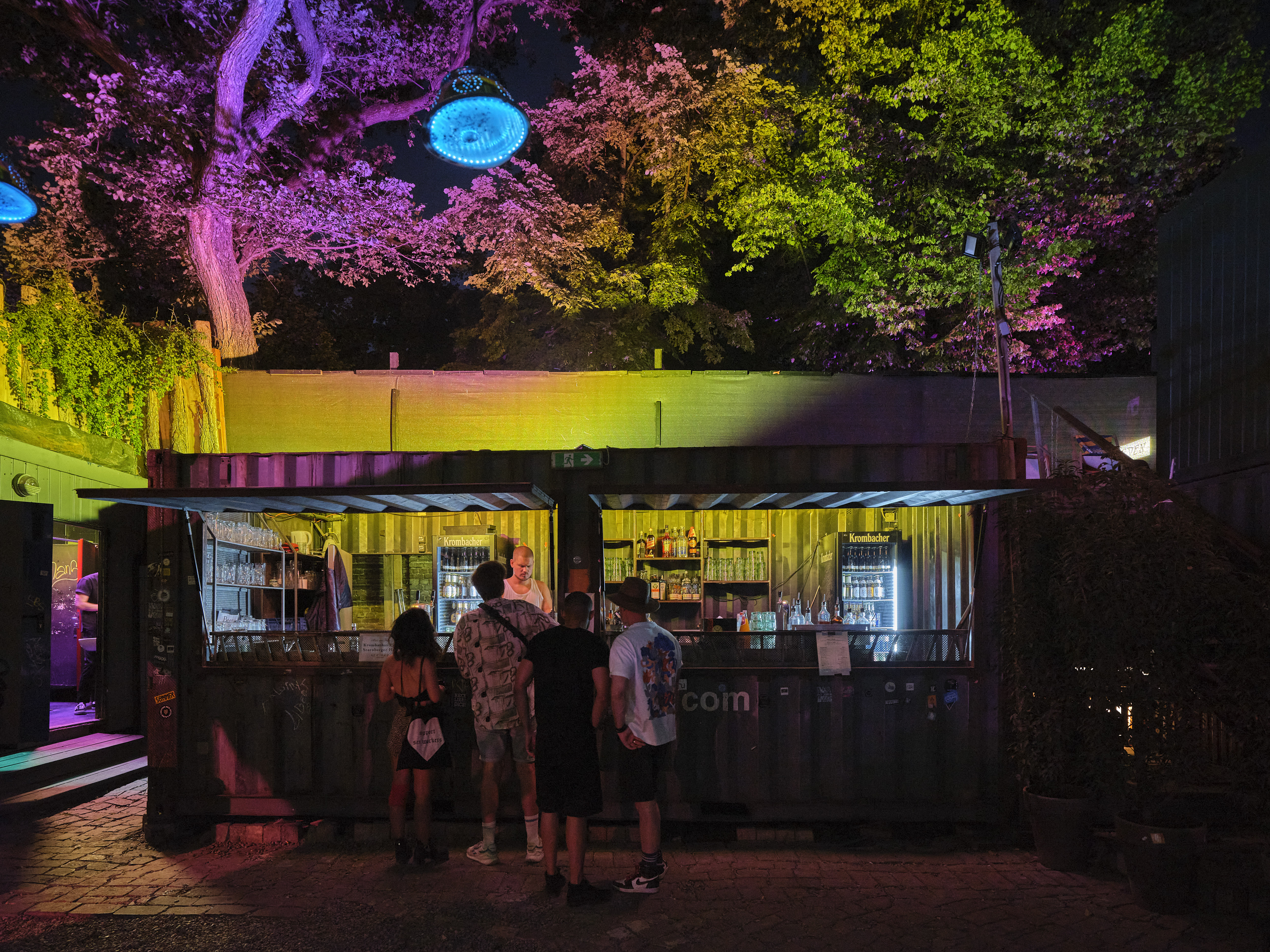 Το Βερολίνο ξαναβρίσκει τους ρυθμούς του-5