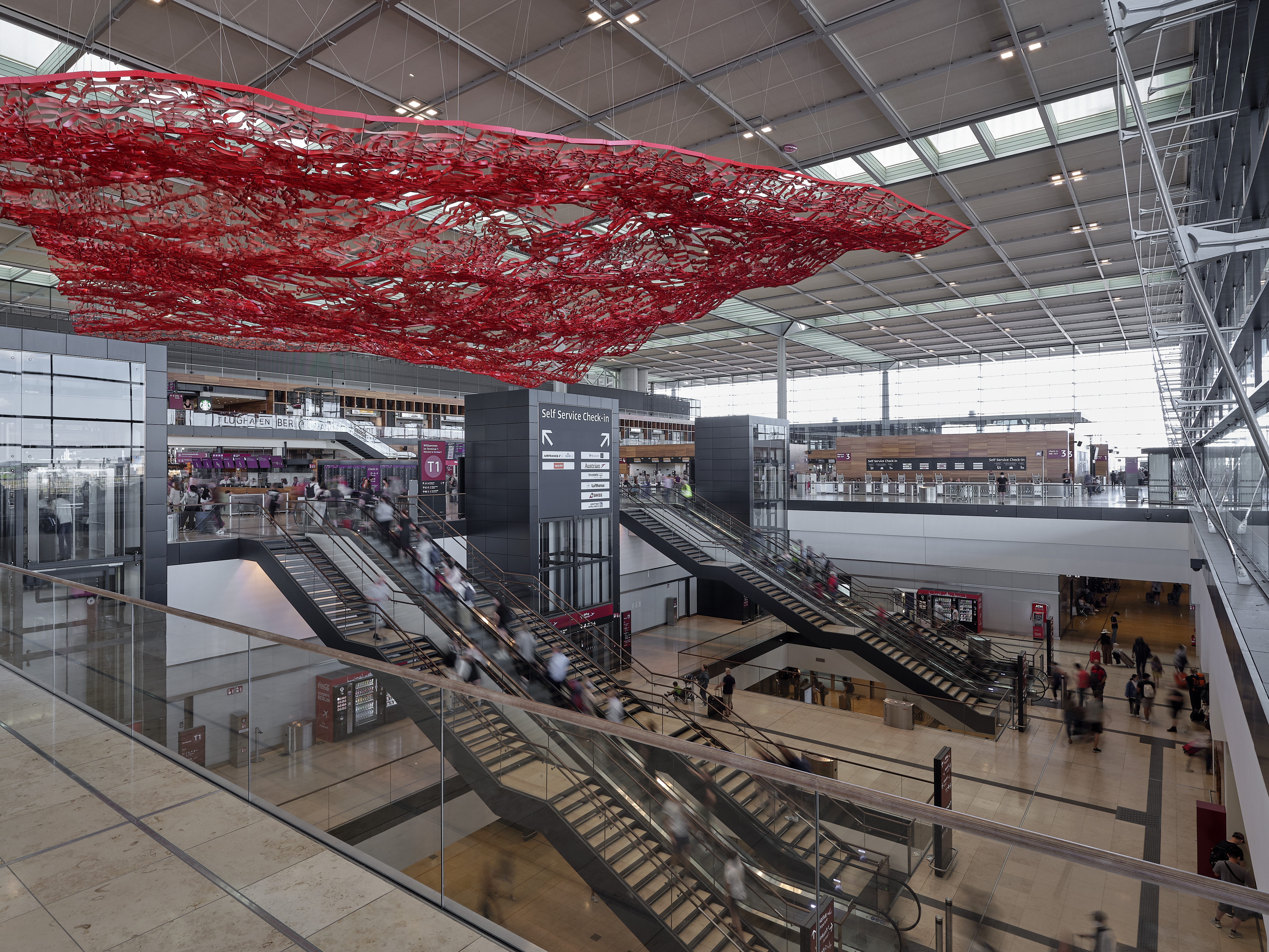 Το Βερολίνο ξαναβρίσκει τους ρυθμούς του-1