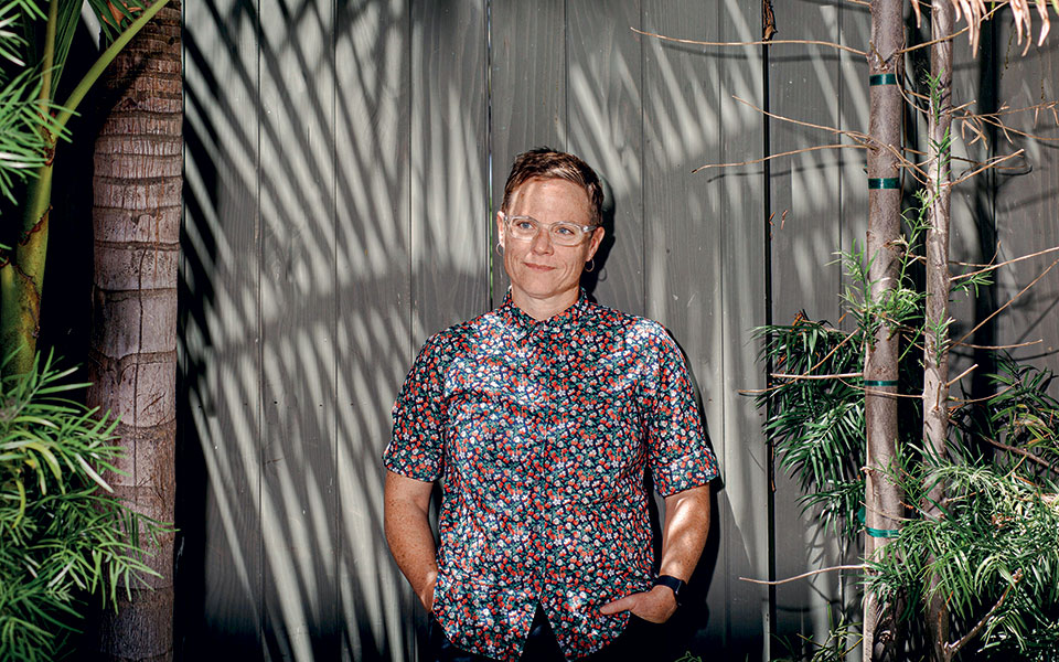 chris-nee-η-βραβευμένη-δημιουργός-της-σειράς-562039867