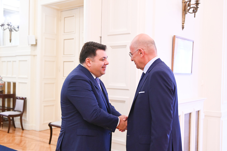 ο-ν-δένδιας-ενημέρωσε-τον-αμερικανό-πρ-562041916