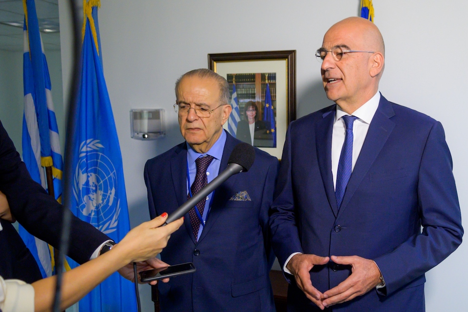 δένδιας-από-νέα-υόρκη-έντονη-η-ικανοπο-562051522