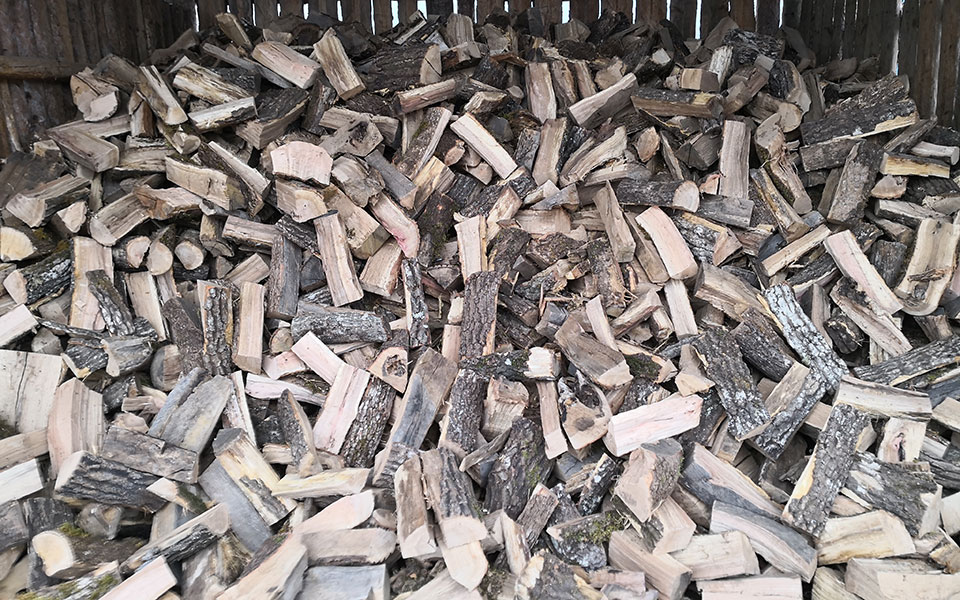 καυσόξυλα-ποια-είναι-πιο-αποδοτικά-τ-562050214