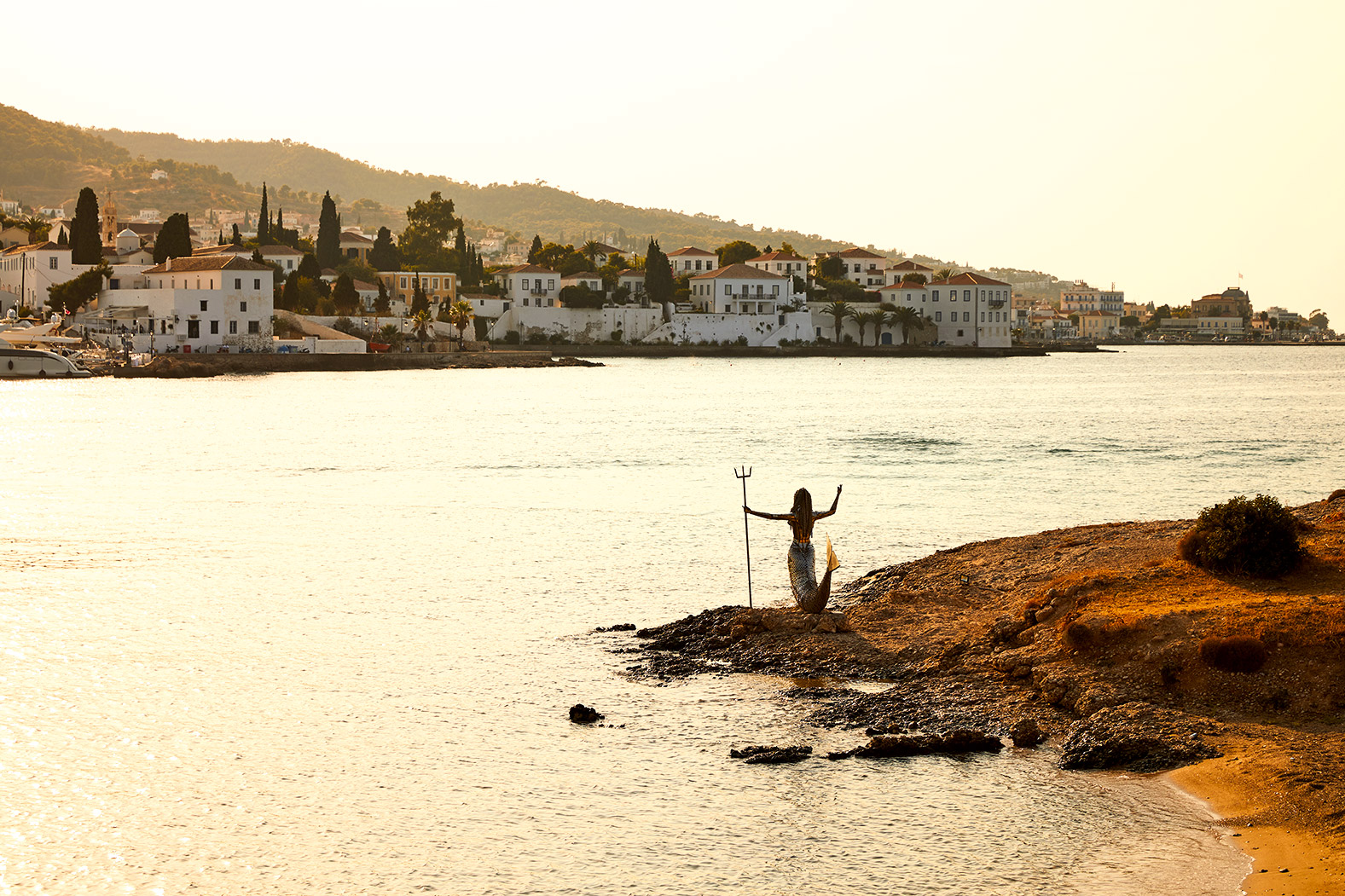 Σπέτσες: Ο απόλυτος φθινοπωρινός οδηγός-8
