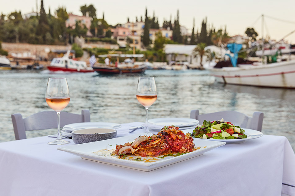Σπέτσες: Ο απόλυτος φθινοπωρινός οδηγός-3