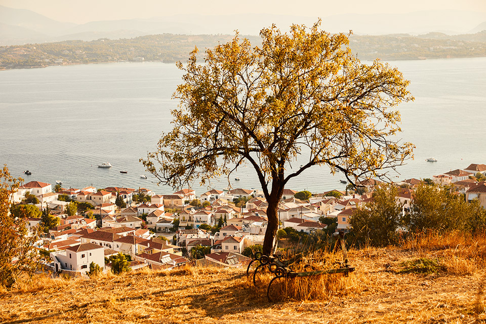 Σπέτσες: Ο απόλυτος φθινοπωρινός οδηγός-10
