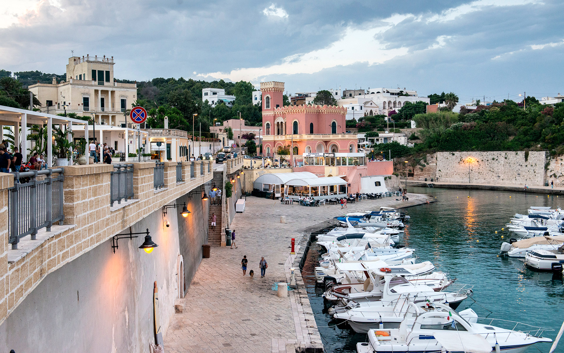 σαλέντο-εκεί-στο-νότο-της-ιταλίας-562046554