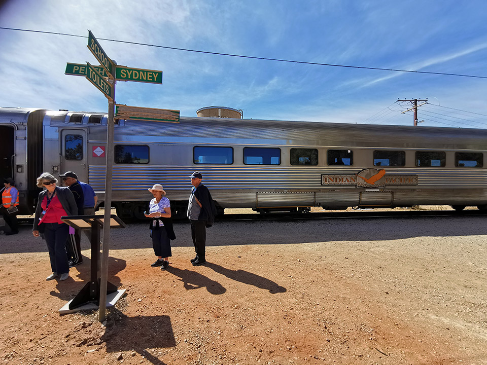 Ο γύρος του κόσμου με 77 τρένα σε 77 μέρες-1