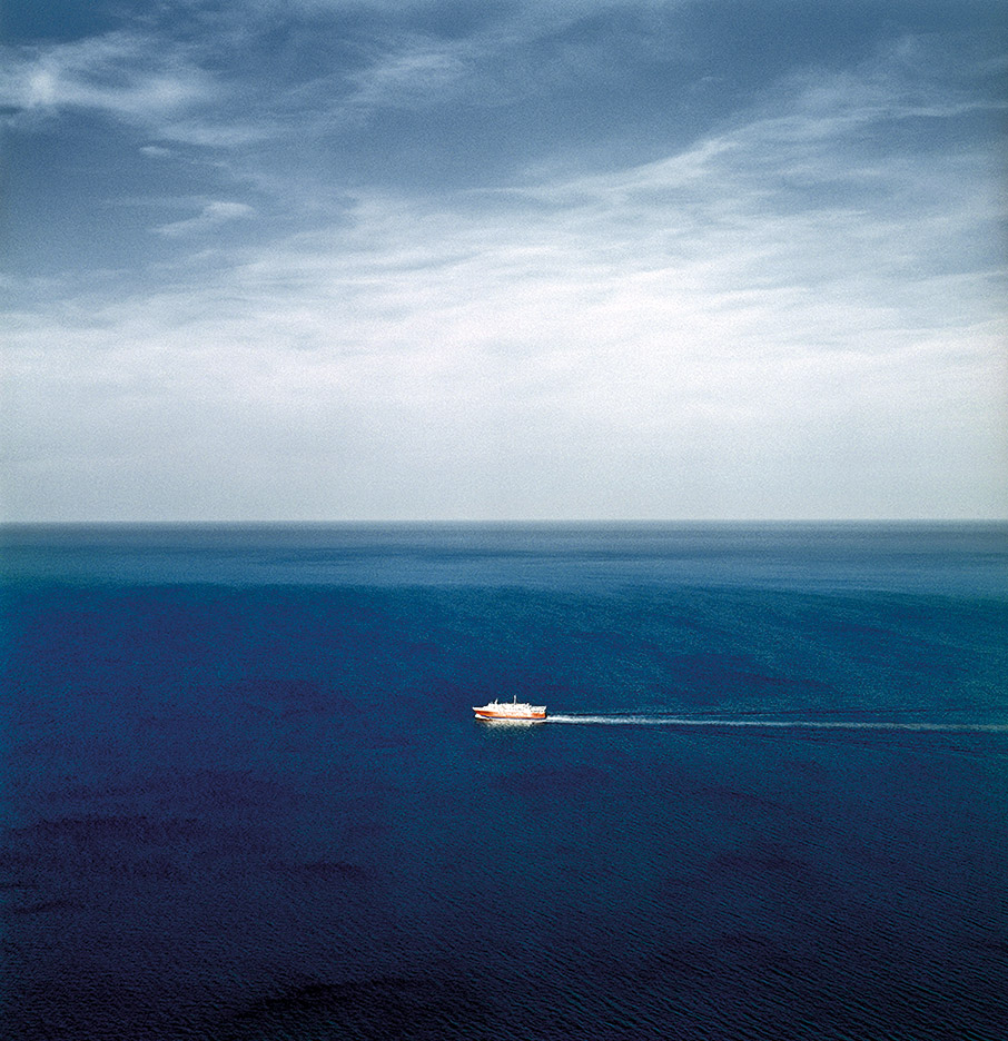 “Expressions of Light”: 43 έργα για την μαγεία του Αιγαίου-1