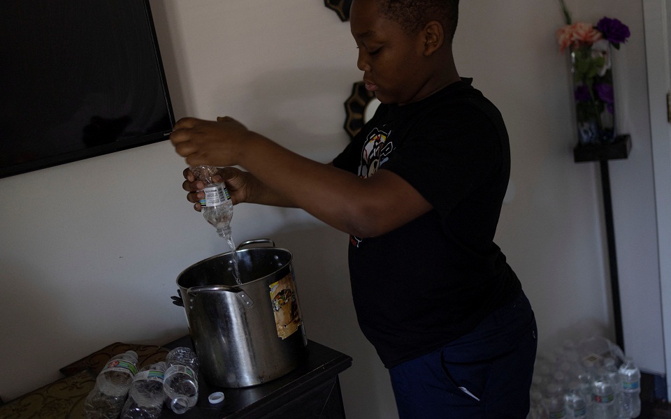 Αρχές Μισισιπί: Μην κάνετε ντους με το στόμα ανοικτό-1