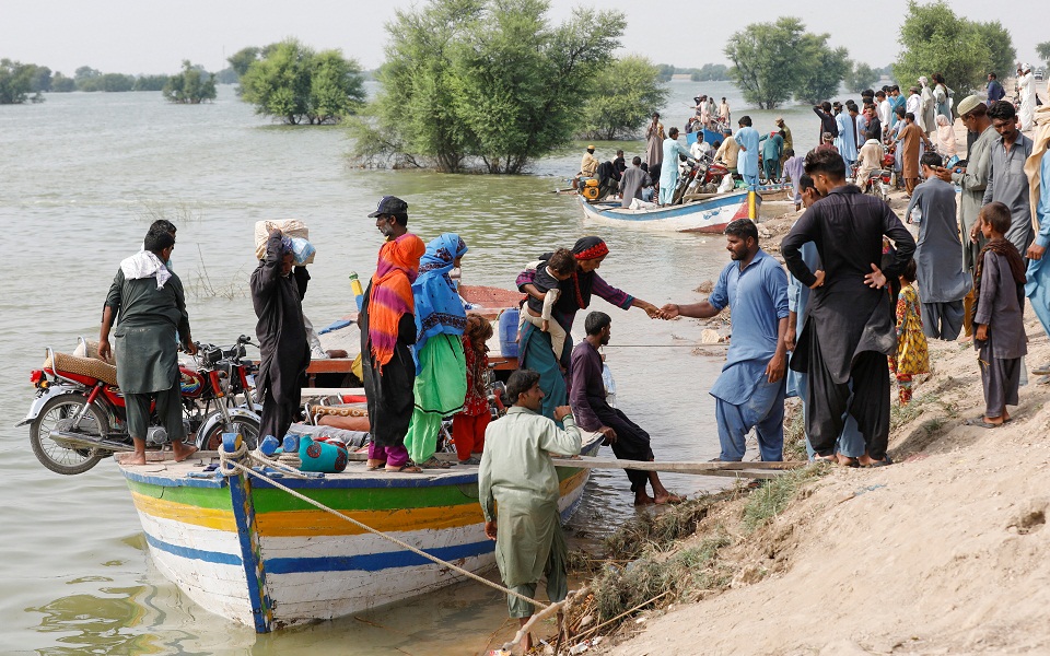 πακιστάν-τουλάχιστον-54-νεκροί-από-νέες-562042876