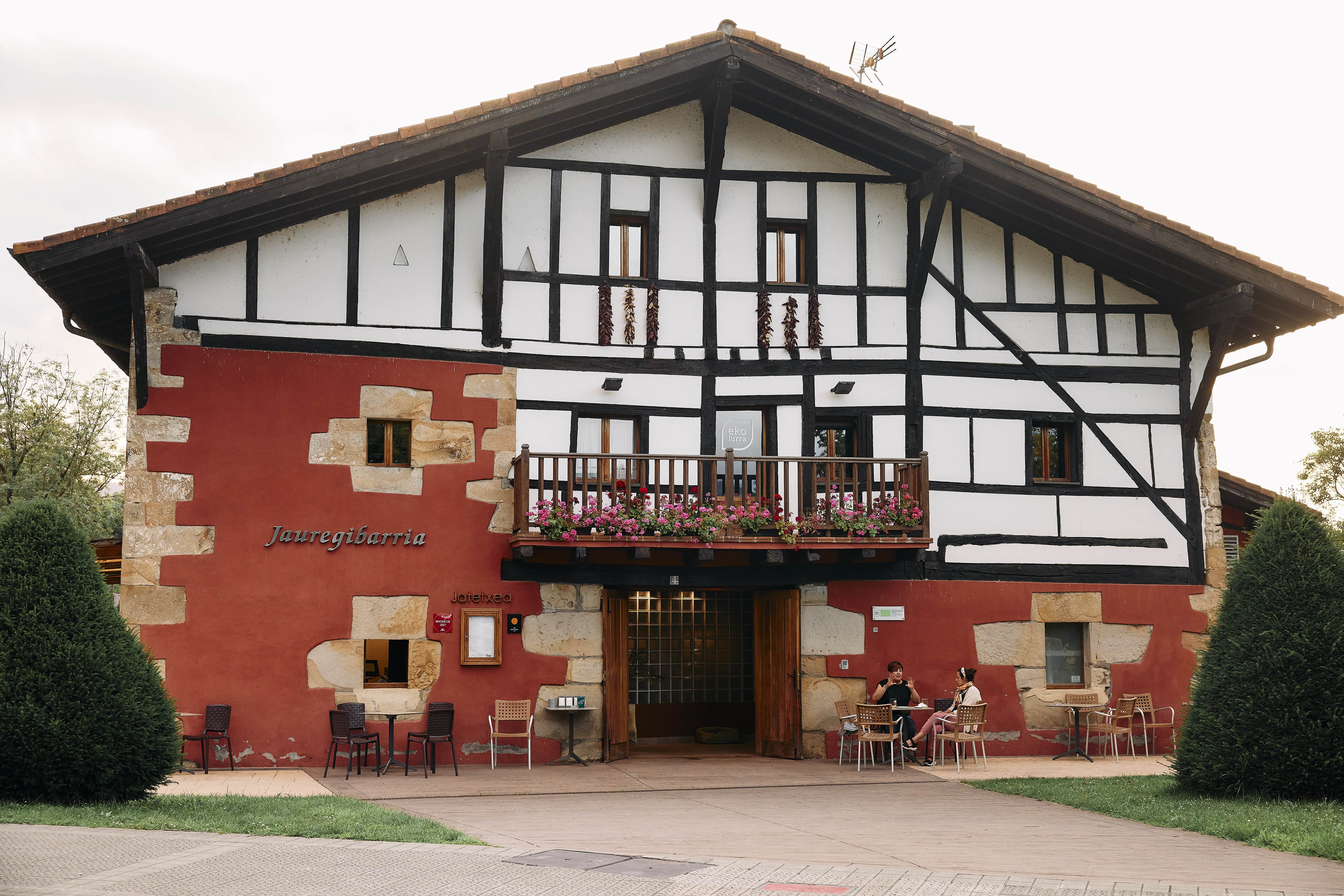 Πέντε εστιατόρια που αξίζει να επισκεφθείτε στη Χώρα των Βάσκων-3