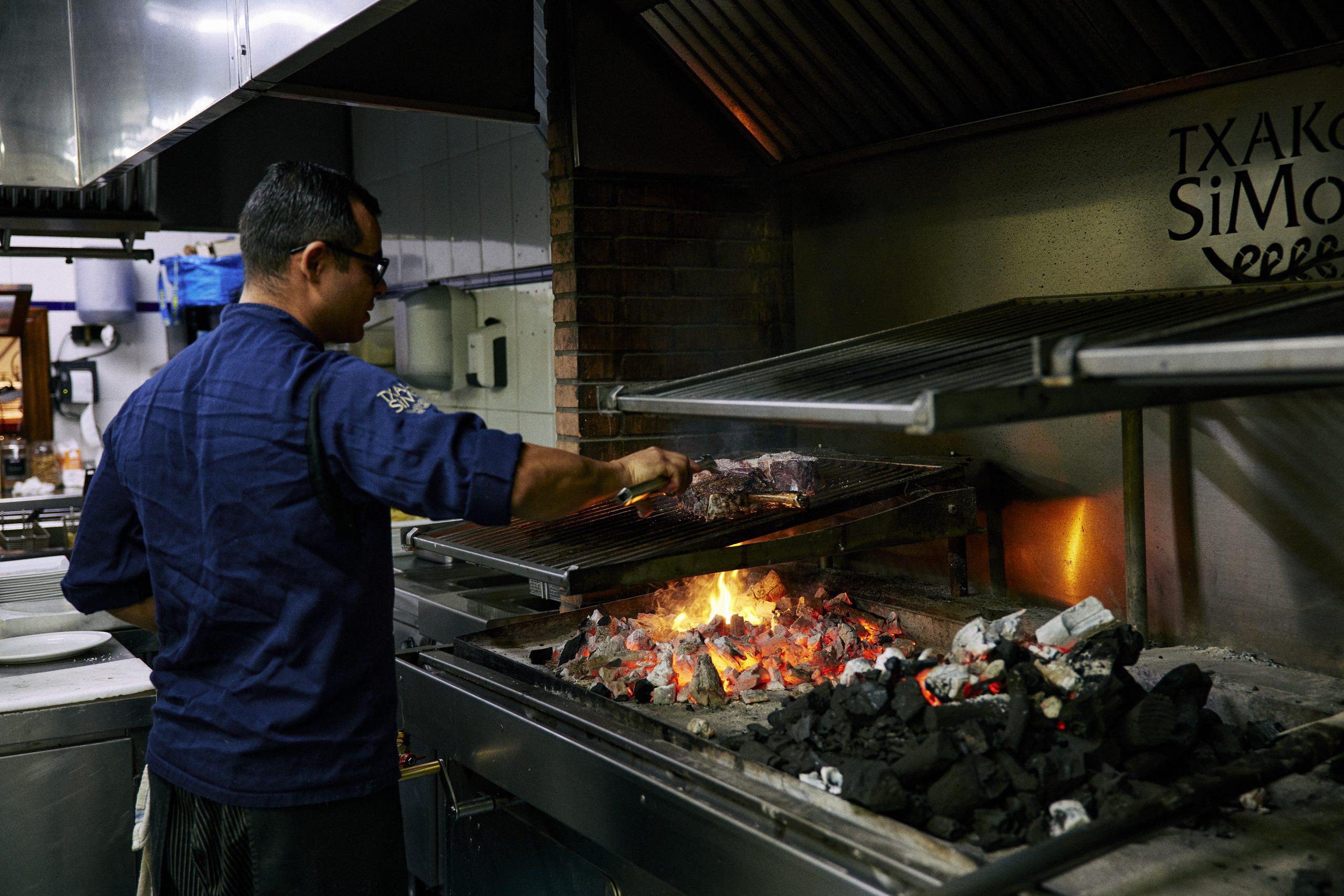 πέντε-εστιατόρια-που-αξίζει-να-επισκε-562062124