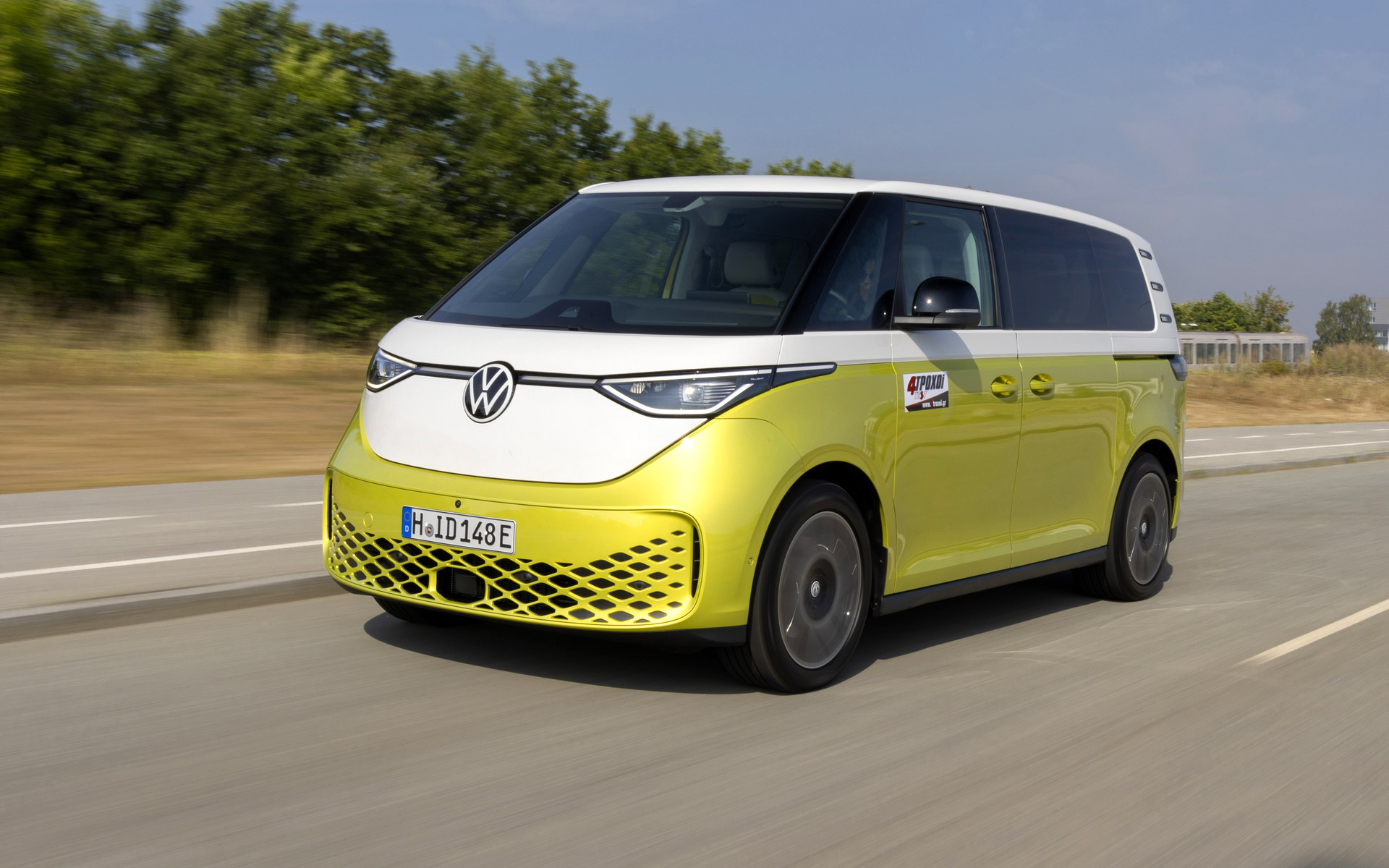 οδηγούμε-το-ηλεκτρικό-volkswagen-id-buzz-τη-σύγχρονη-562069474