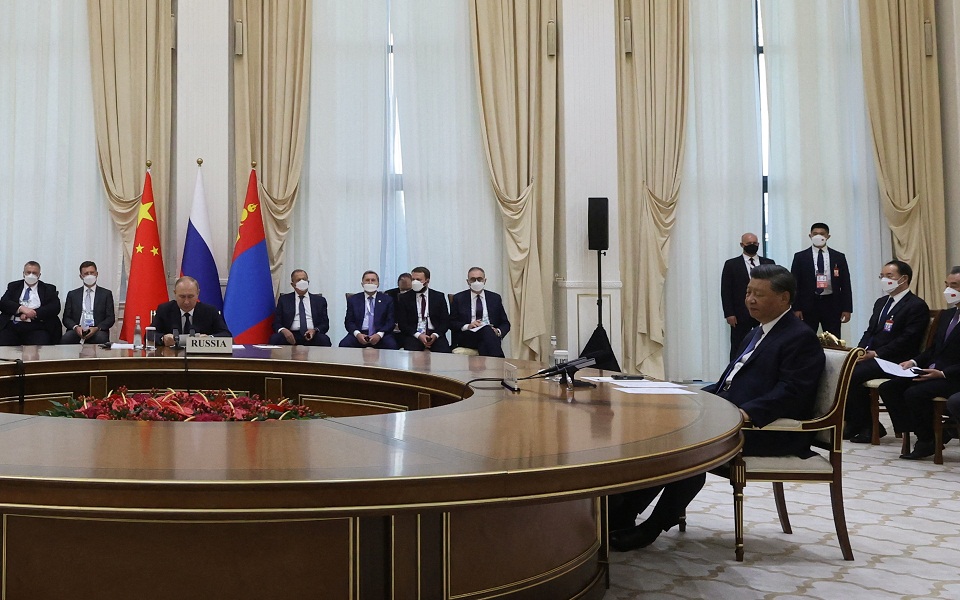 αποστάσεις-σι-τζινπίνγκ-από-τον-βλαντ-562046449