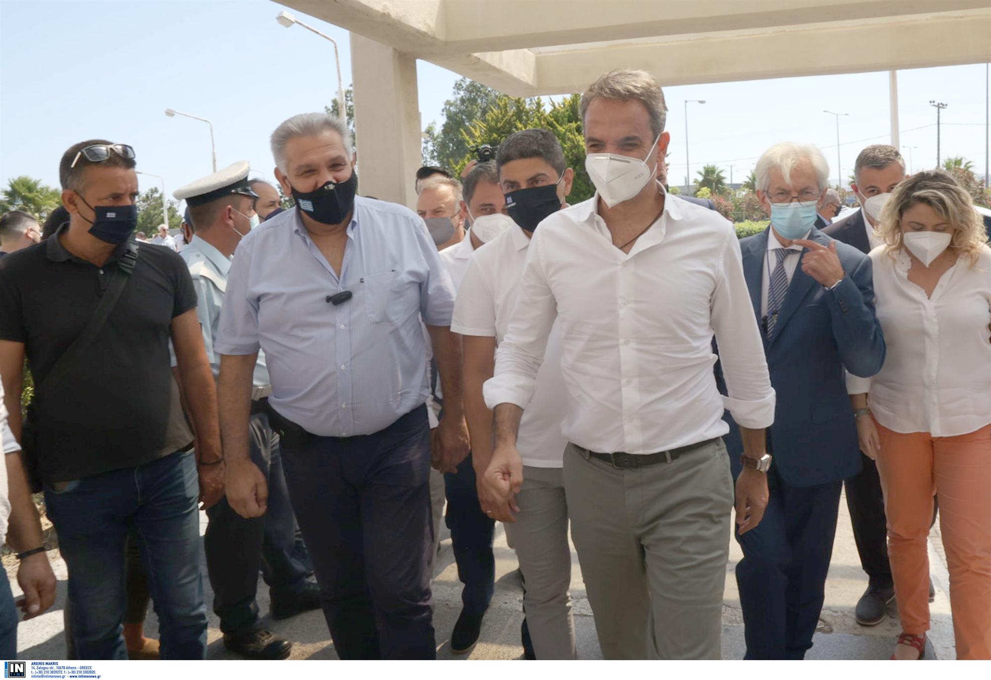 νέα-δημοκρατία-τρεις-συν-τρεις-προτερ-562045825