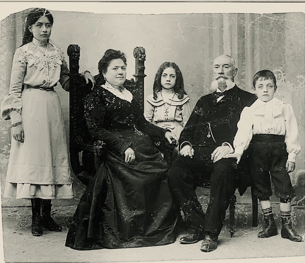 To τραύμα και το έπος στα δικά μας πρόσωπα-16