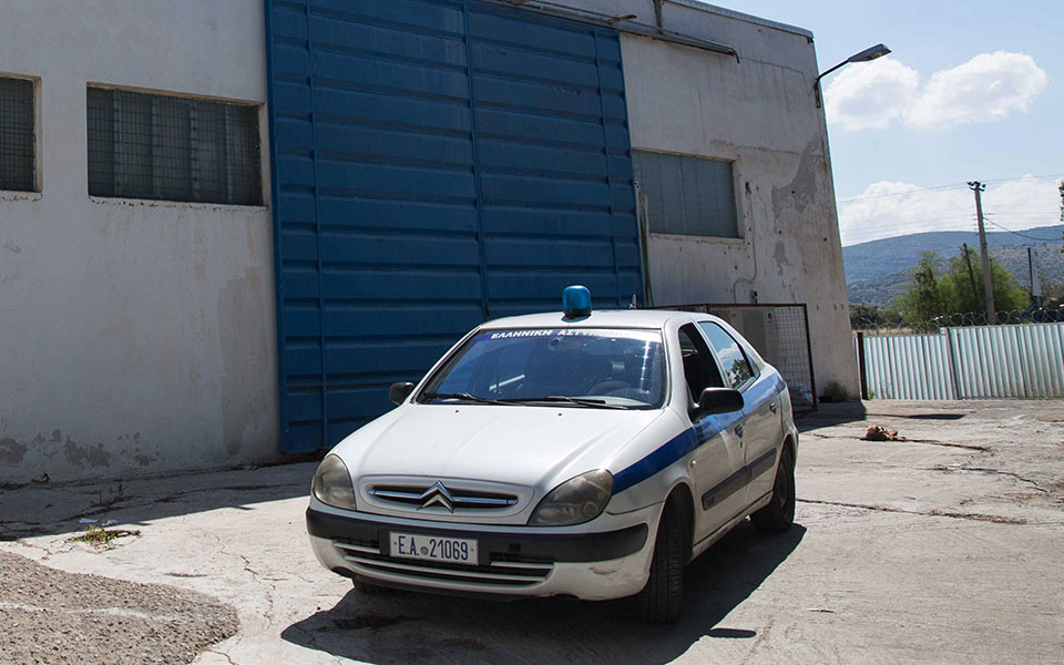 συλλήψεις-ανηλίκων-για-επεισόδιο-στη-562054432