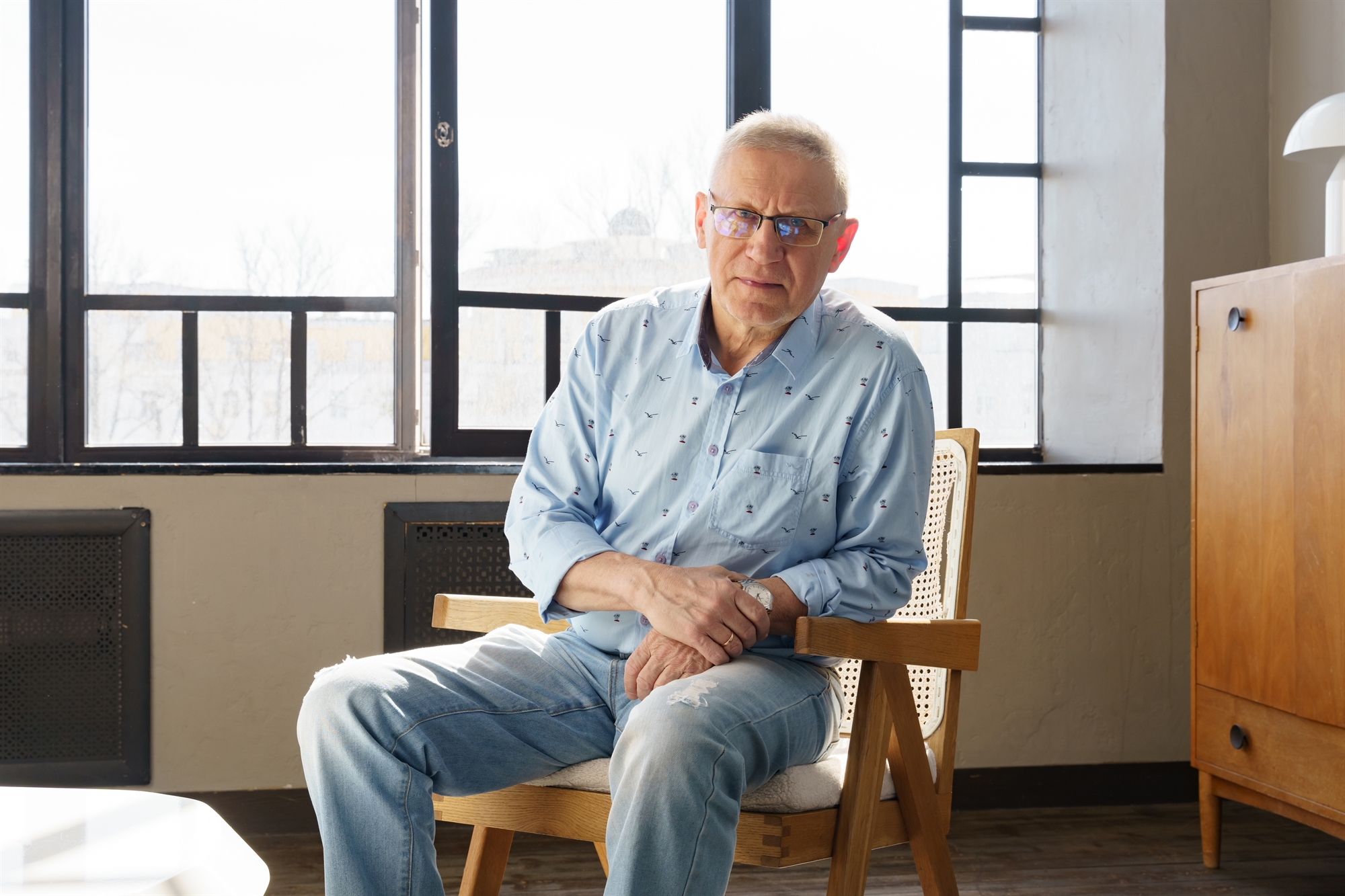 μήπως-πέφτετε-όταν-προσπαθείτε-να-σηκ-562033624