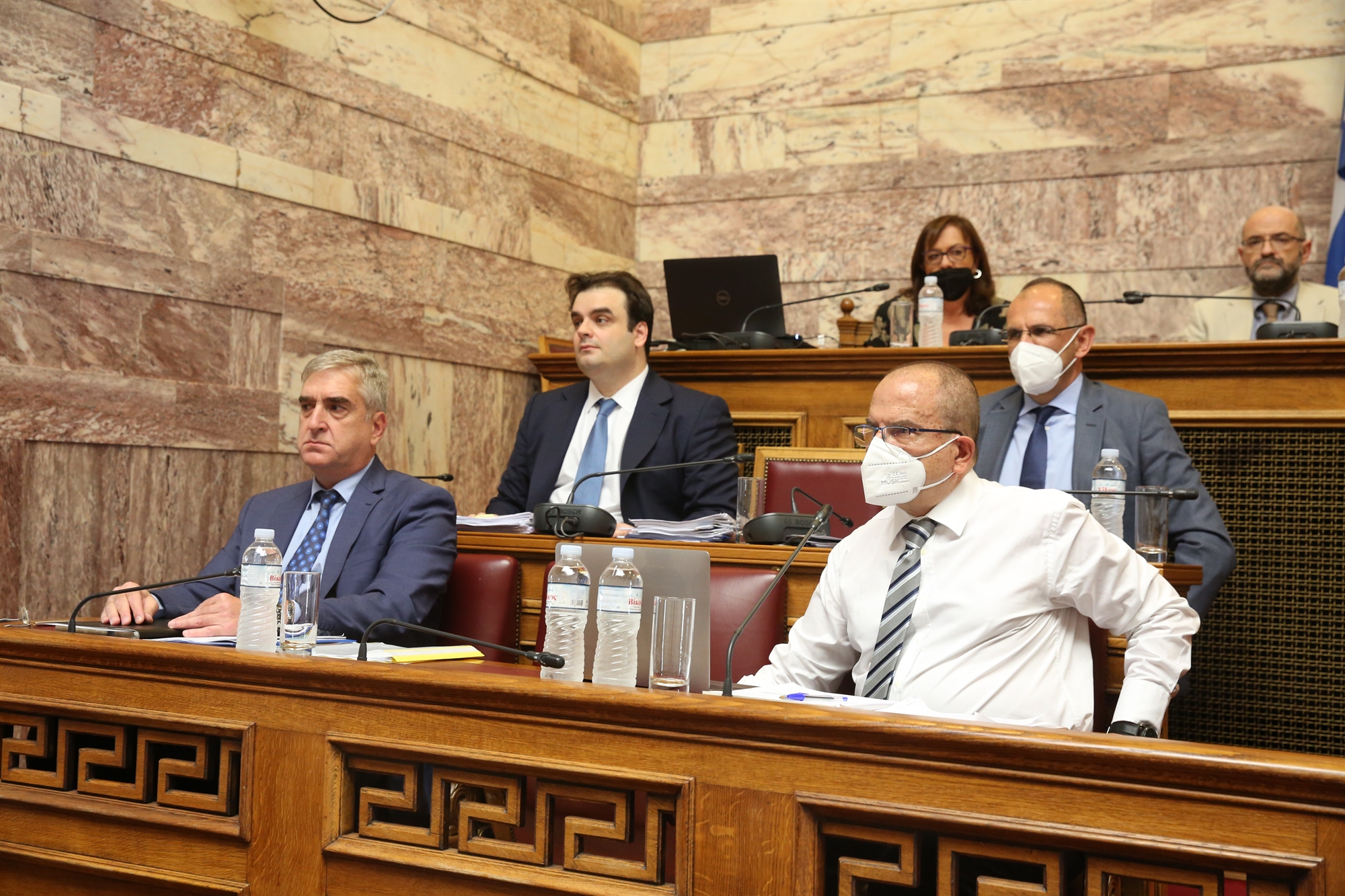 παρακολουθήσεις-το-απόρρητο-φρέναρ-562023196