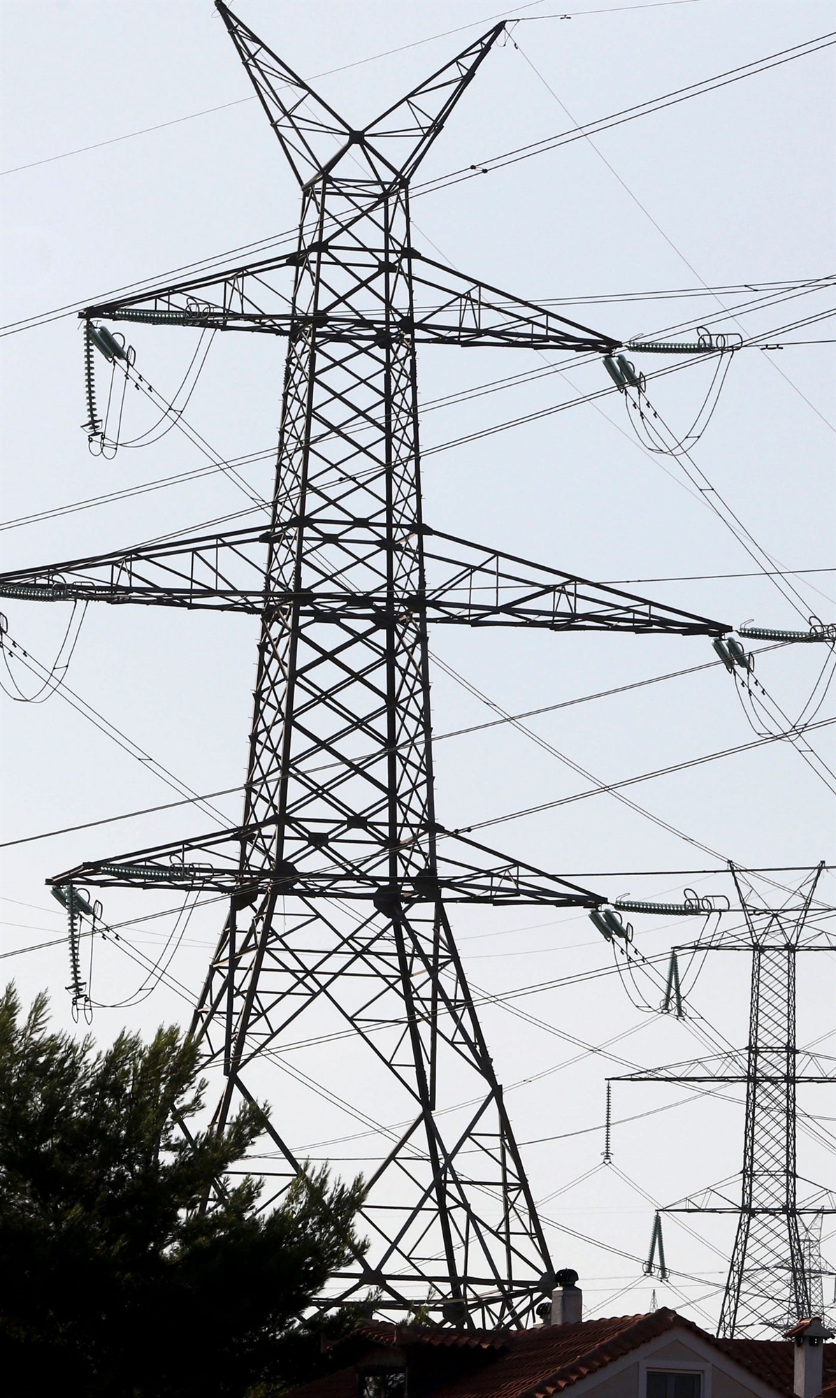 Μέτρα στήριξης στα όρια αντοχής του προϋπολογισμού-2