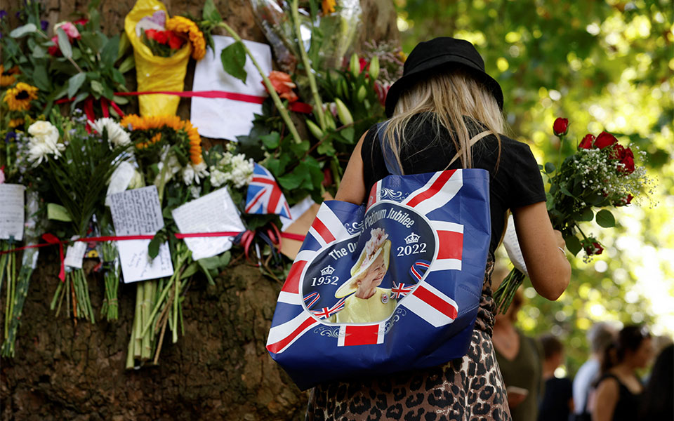 βασίλισσα-ελισάβετ-ποιοι-παγκόσμιοι-562043326