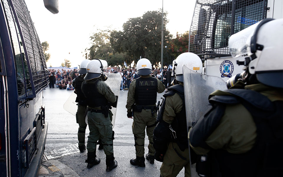 86η-δεθ-τα-μέτρα-της-ελ-ασ-οι-συγκεντρώσε-562033204