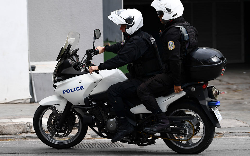 κερατσίνι-σύλληψη-τεσσάρων-ανηλίκων-562038907