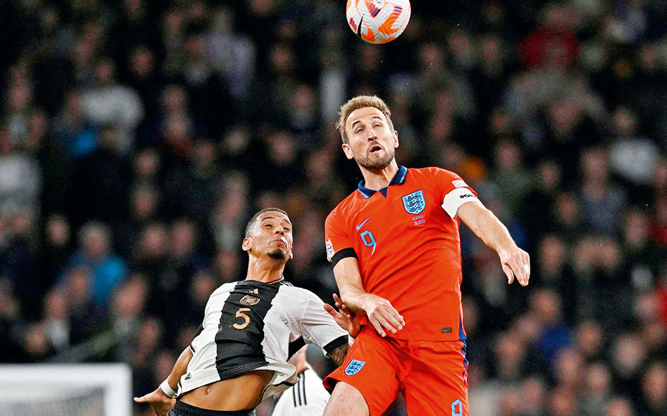 αγγλία-και-γερμανία-μάς-χόρτασαν-ποδό-562065637