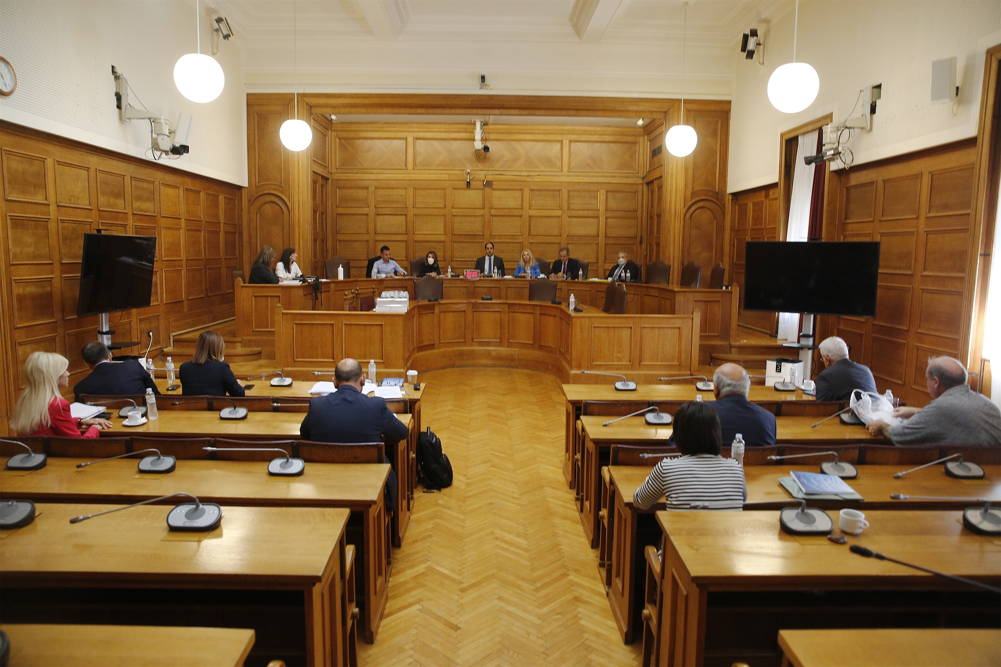 εξεταστική-παρακολουθήσεις-κατάθε-562044007