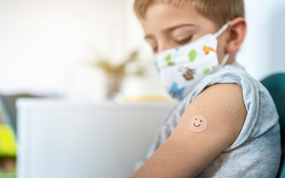 Τι συμβαίνει όταν οι γονείς διαφωνούν για τον εμβολιασμό του παιδιού τους-1