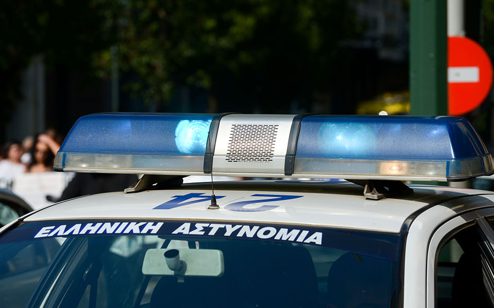 ιδρύονται-12-νέα-γραφεία-ενδοοικογενει-562035343