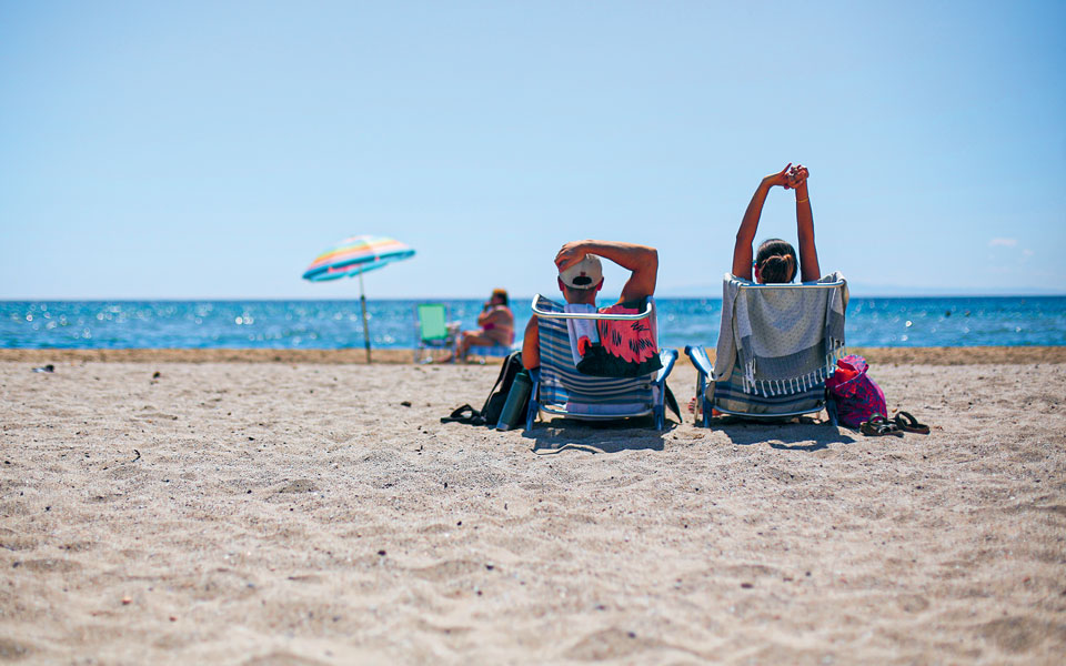 χορτασμένοι-και-ακίνητοι-562026922