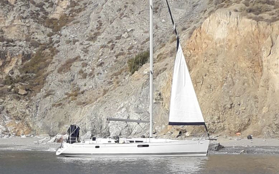 φολέγανδρος-εντοπίστηκαν-37-μετανάστε-562068295