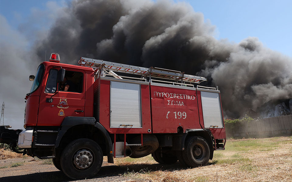 φωτιά-τώρα-στη-φυλή-αττικής-562045192