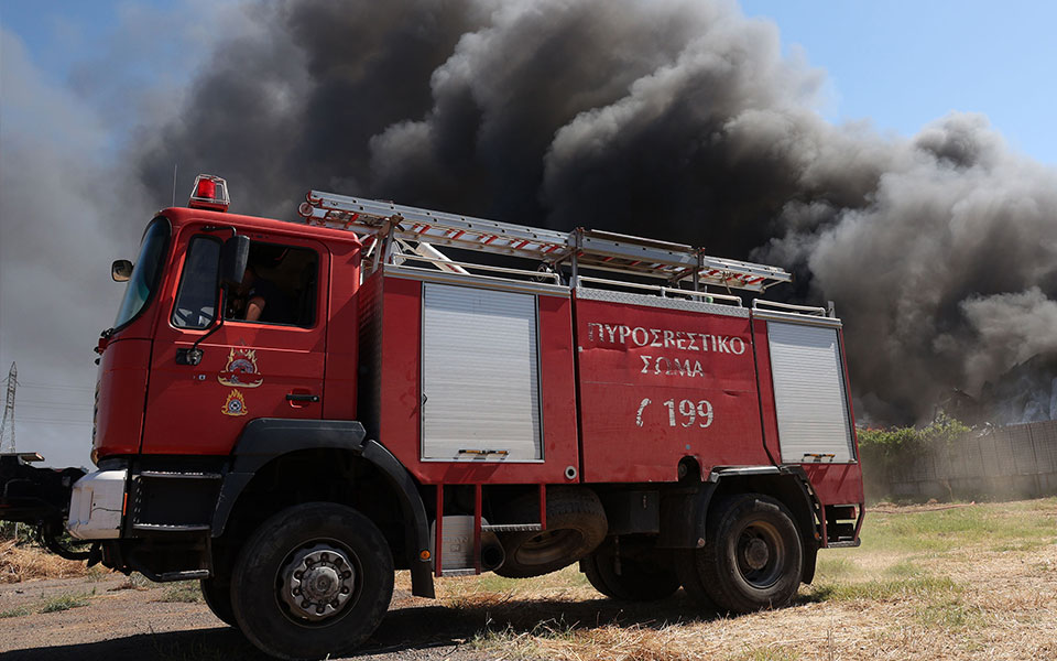 φωτιά-τώρα-σε-κομοτηνή-και-μεσσηνία-562027960