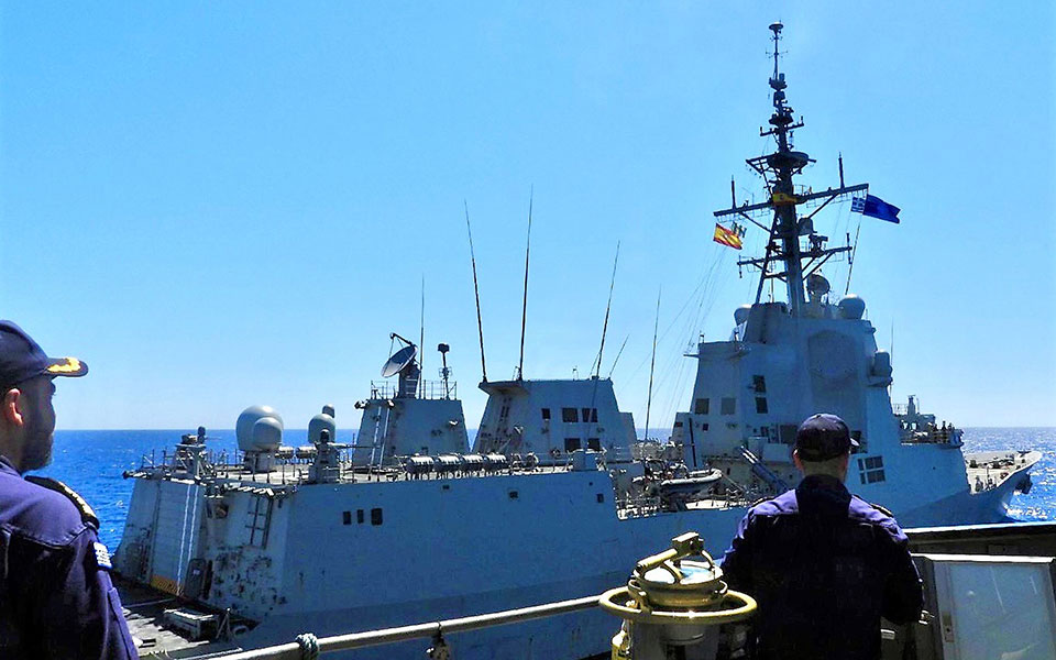 Συνεκπαίδευση μονάδων Ναυτικού και Αεροπορίας με την ισπανική φρεγάτα «Cristobal Colon»-2