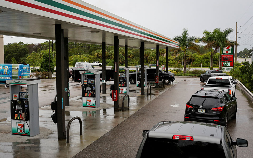 O κυκλώνας Ίαν σαρώνει τη Φλόριντα (εικόνες – βίντεο)-5