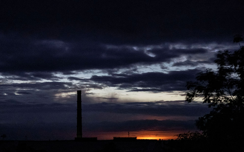 ουκρανία-στο-ιζιούμ-οι-κάτοικοι-γιορτ-562039957