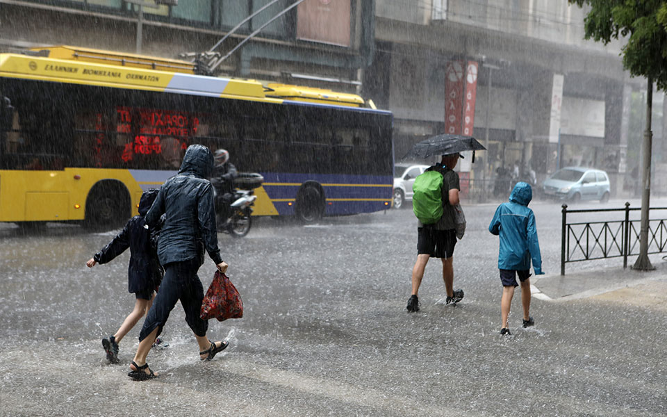 κακοκαιρία-οι-συστάσεις-της-γγππ-προς-562027396