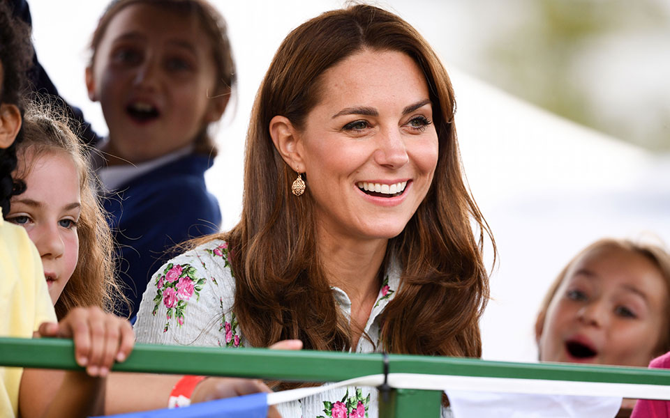 νταϊάνα-kate-meghan-τα-αγαπημένα-τους-τζιν-παντ-562022836