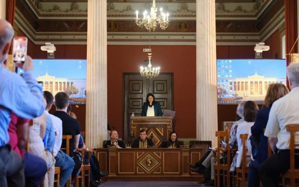 κεραμέως-απόλυτη-προτεραιότητα-η-εξω-562068529