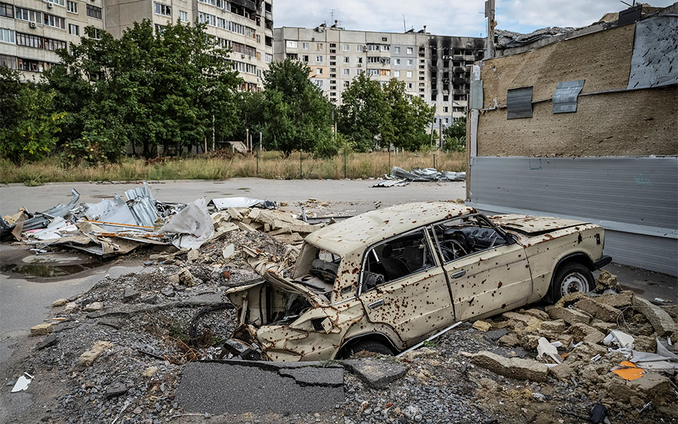 ζελένσκι-ο-ουκρανικός-στρατός-ανακατ-562032088