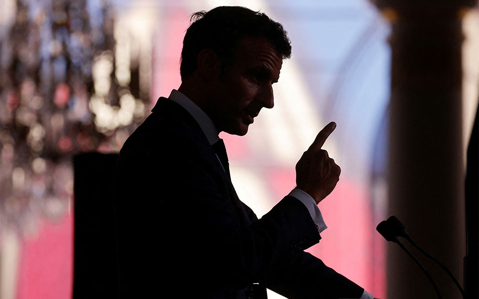 μακρόν-οι-αποφάσεις-πούτιν-θα-απομονώ-562055074