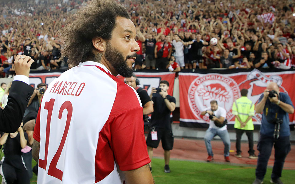 Χιλιάδες κόσμου στην υποδοχή του Μαρσέλο στο Καραϊσκάκη-3