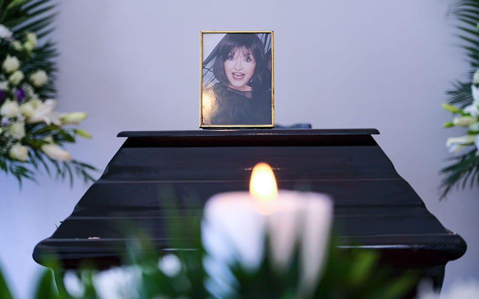 η-τέφρα-της-μάρθας-καραγιάννη-σκορπίσ-562066309